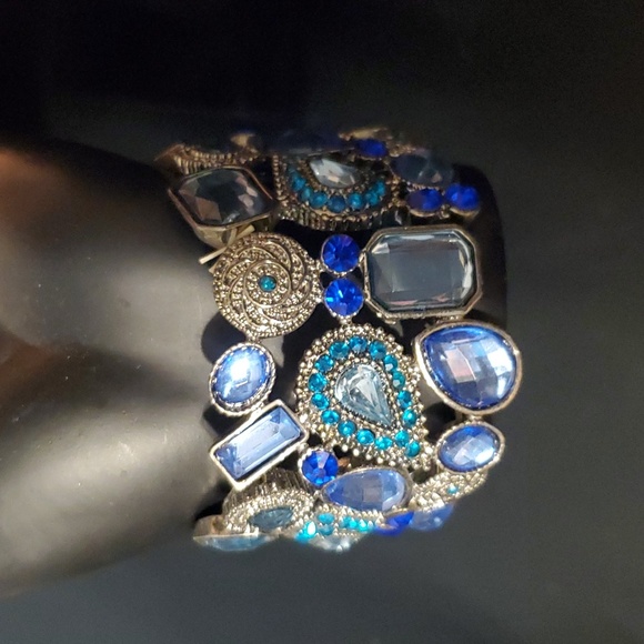 Wide Elastic Rhinestone Bracelet: Bridal Formal Special Occasion Competi… - Picture 2 of 3